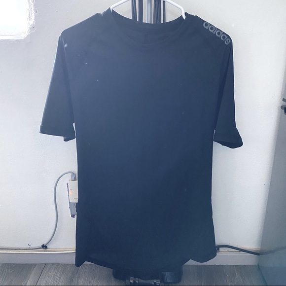 Adidas Mens Size L sweat proof tshirt - Picture 1 of 3